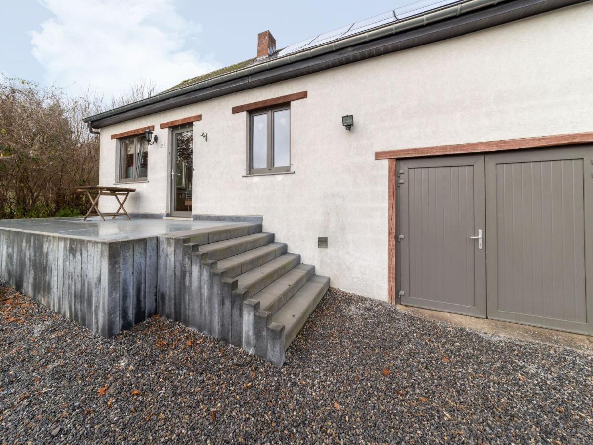 Pretty Holiday Home Near Durbuy And La Roche Érezée Exterior foto